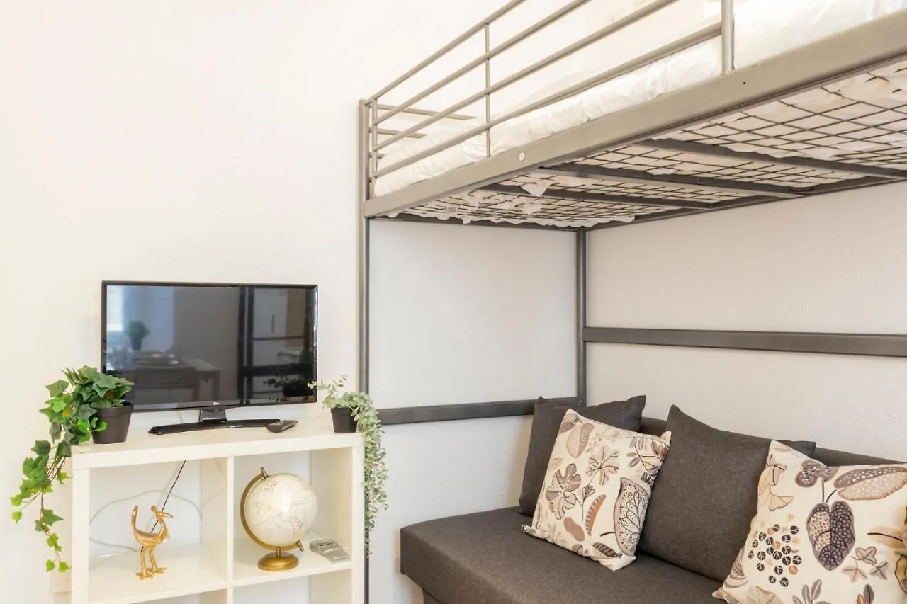 I Host Apartment - Alessi 10 Milán 0*,  Italia