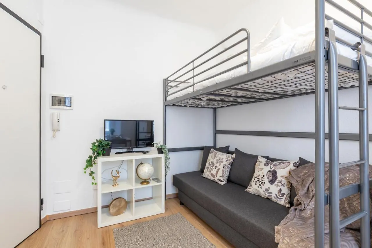 I Host Apartment - Alessi 10 Milan
