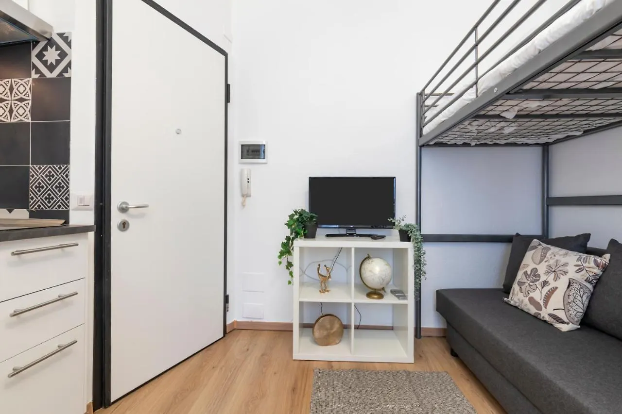 I Host Apartment - Alessi 10 Milan