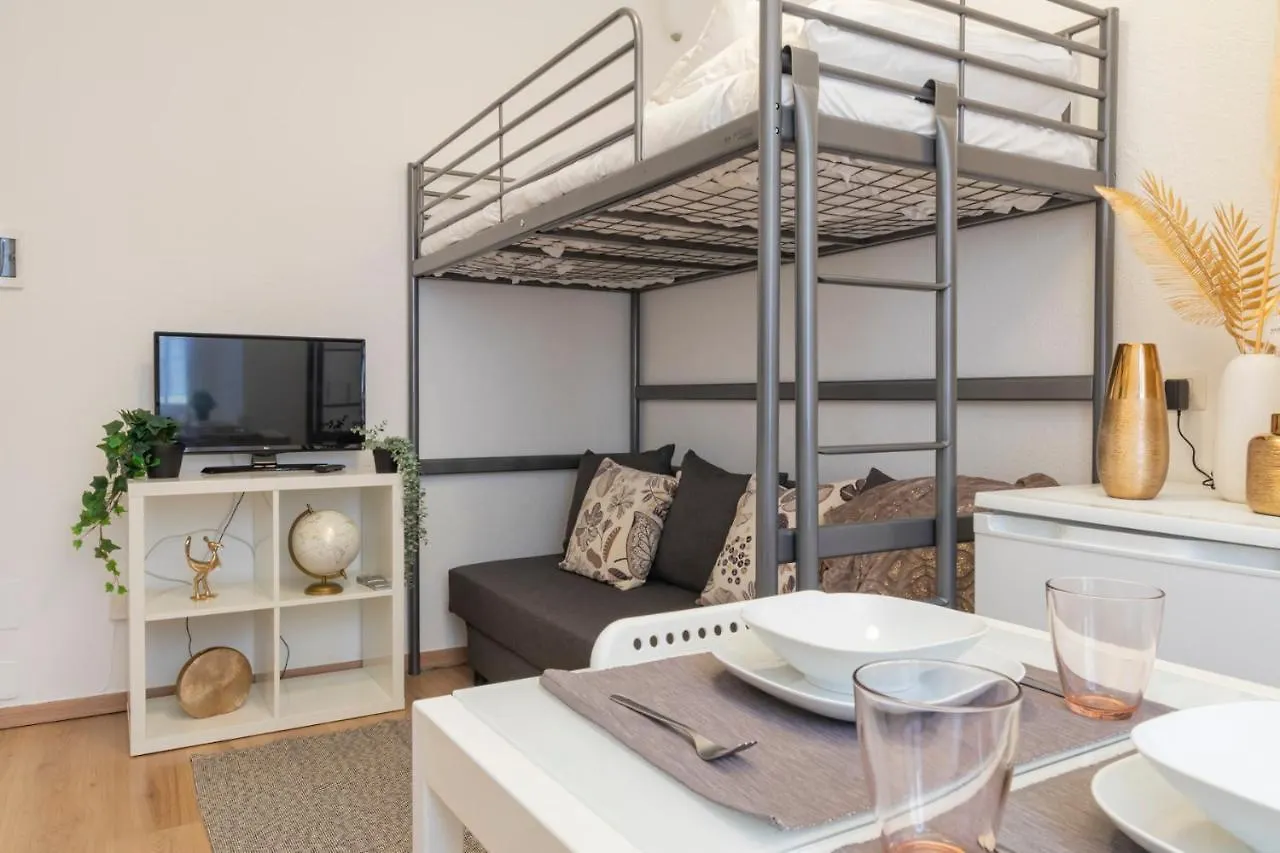 I Host Apartment - Alessi 10 Milan